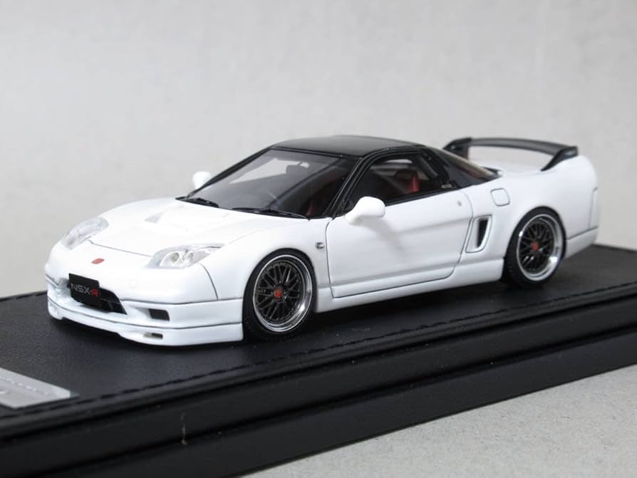 IG1363 1/43 Honda NSX-R（NA2） White IG1363 Honda NSX-R (NA2) White – ignition model